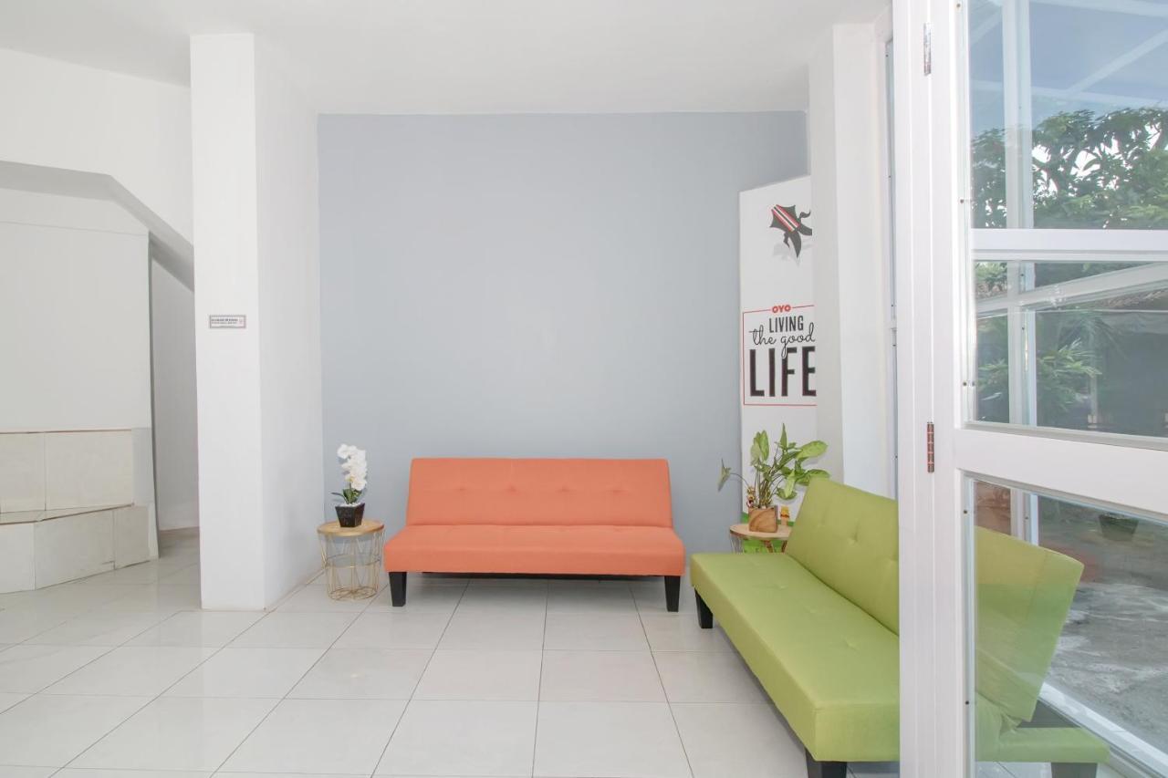 Oyo 2270 Hotel Taman Wirama Денпасар Екстериор снимка
