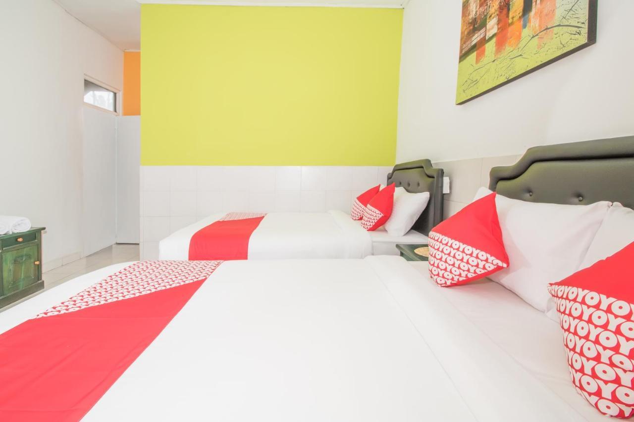 Oyo 2270 Hotel Taman Wirama Денпасар Екстериор снимка